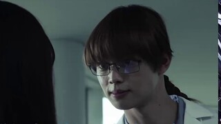 Câu chuyện cấp độ thảm họa! Các nhân vật được tạo nên và không có logic. Chiếc boomerang sẽ phá hủy 