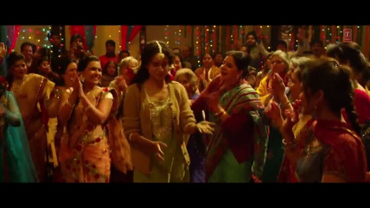 Queen_ London Thumakda Full Video Song _ Kangana Ranaut, Raj Kumar Rao