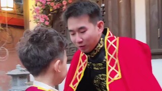 我的小脑瓜子转的可比写轮眼快！