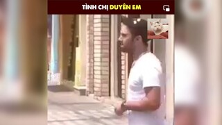 Tình chị duyên em