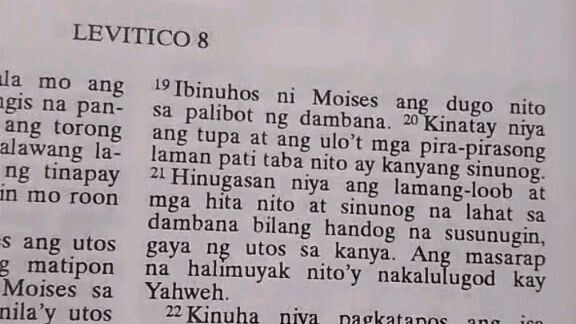 Pang Araw Araw na Talata.     Leviticus 8:18-21.