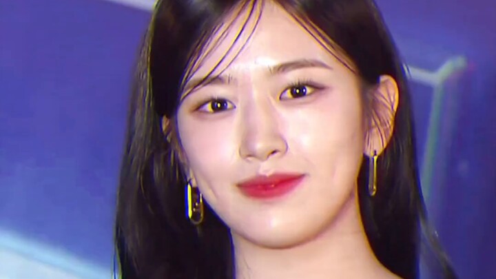 أنا معجبة بـ MAMA! الممثلات والفنانات يتفوقن على الآيدولز