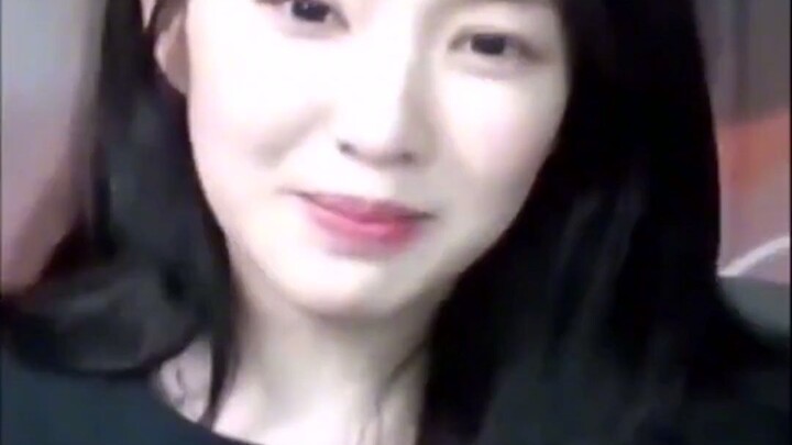 พีจูฮยอน: แฟนๆ ทำให้ฉันหัวเราะมีความสุขได้ทุกครั้ง อีริน “ถ้ามีฉากจูบล่ะ…?” ฮ่าฮ่าฮ่า