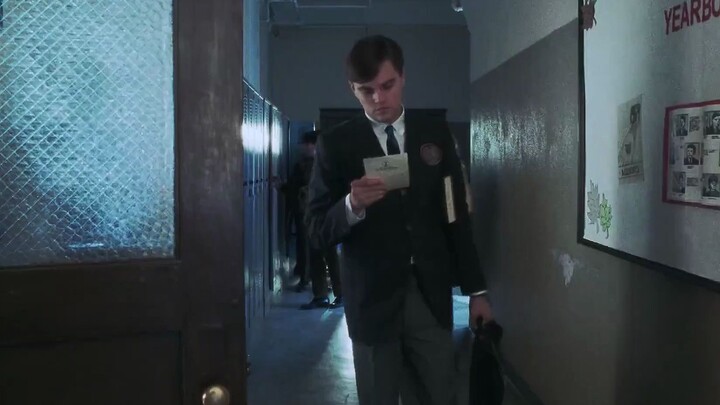 Một tấm séc trắng đã tạo nên nghệ sĩ lừa đảo vĩ đại nhất thế kỷ 20 trong "Chơi trò mèo vờn chuột"