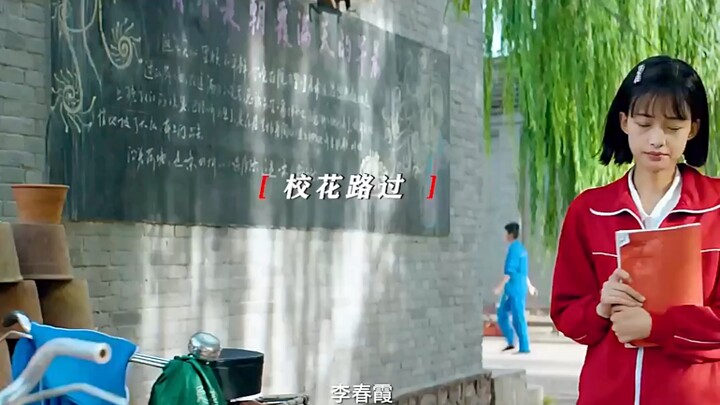 Tình yêu khởi lên theo gió, khi gió ngừng thì lòng vẫn chẳng yên.