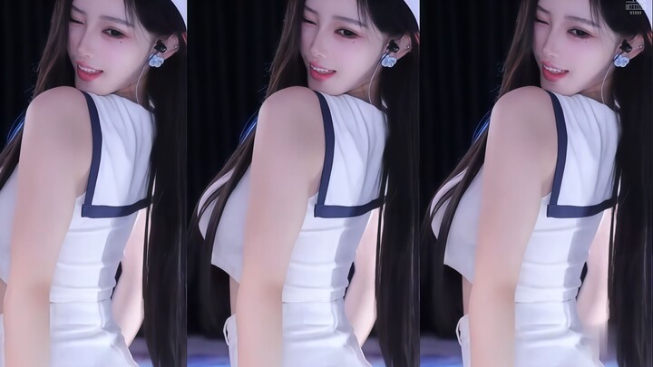 【Xiao Yue Guang】Are you singing off-key? Let me sing your tune.