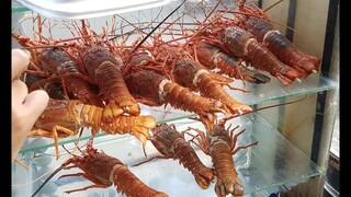 Có gì hót ở xe TÔM HÙM hấp đồng giá 178k trên vỉa hè Sài Gòn