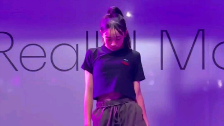 RINKA, thực tập sinh 12 tuổi của Avex, cover tổng hợp các bài nhảy của XG (bao gồm cả phiên bản biên