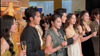 สวยคมขนาดนี้! -