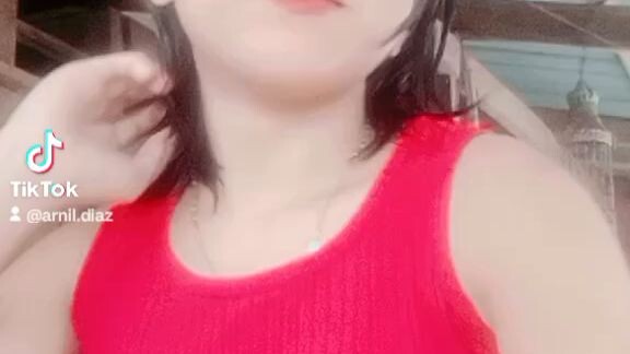 kahit Hindi marunong sumayaw sasayaw  padin 🤣 hahha