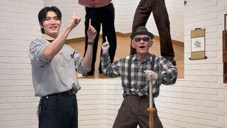 哈哈哈哈~~~爆红全网的爷爷打孙子机械舞舞蹈教程来了~~你学会了吗？恩，学不会~~