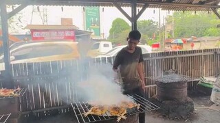 yang lagi viral Ayam Bakar Gentong Depok laris manis