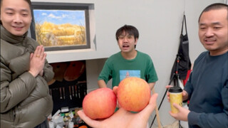 สองลูกท้อสังหารสามขุนพล