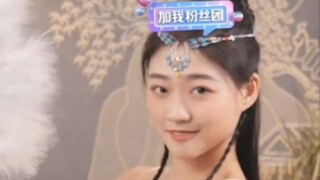 Tiểu tiên nữ múa Trung Quốc Tình con gái