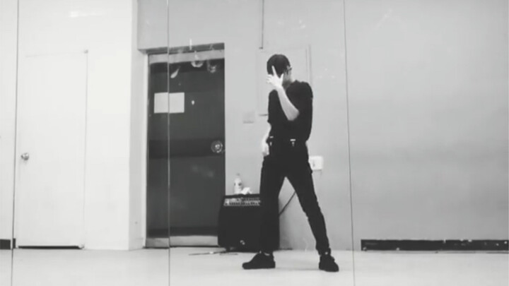 من لم يرَ ليو شي تساي يرقص فوداعًا إلى الأبد