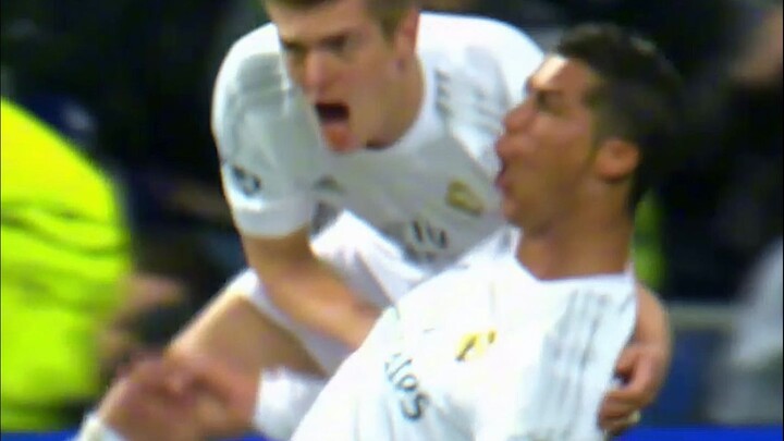 “Aku hanya ingin bermain bola, di mana pun tidak masalah.”