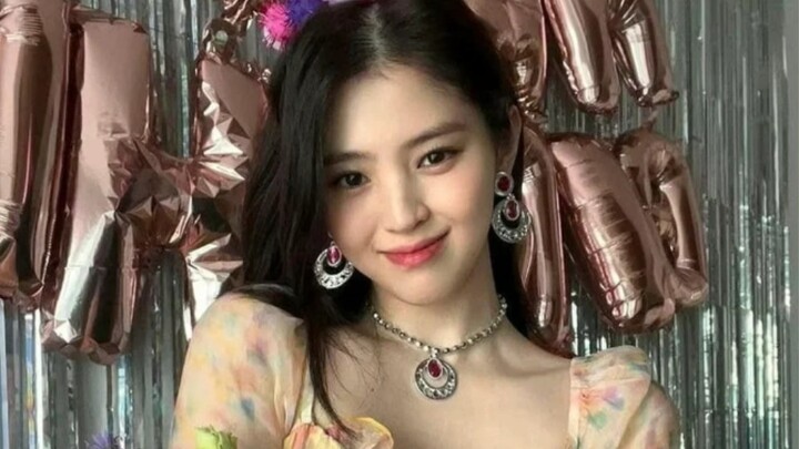 Tôi choáng, chị này cũng dài quá đi mất