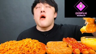 Mukbang mì cay, nem phô mai tương ớt p2 #anngon