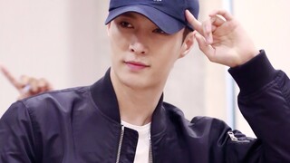 [Zhang Yixing] 190626 Koleksi versi pemotretan langsung ruang latihan "MADU".