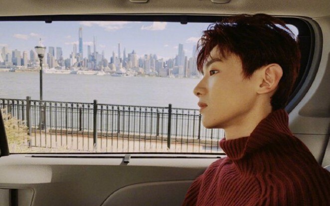 Bai Jingting [I feel sorry for Bai's rap, and also for the you who once was]