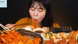 Gà cay Tteokbokki, gà dày dạn, phô mai Kimchi Gimbap, đồ chiên, ăn #anngonmoingay