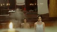 The misogynist emperor full inlove with me: She actually extended her life by absorbing the emperor