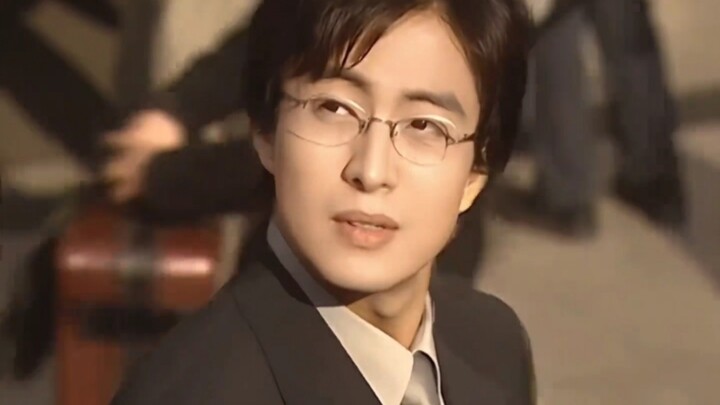 Vị tổ sư vừa tranh giành vừa giật lấy, là một trong số ít những ông trùm cổ xưa vừa chung tình lại c