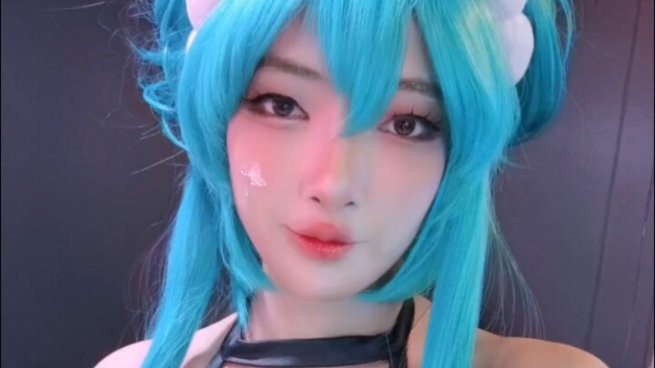 Miku 💚🩵
