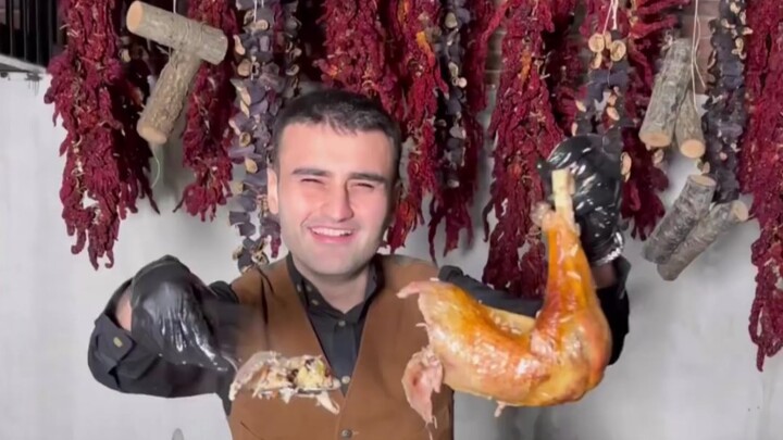 Festive Roasted Chicken with a Strong New Year Flavor