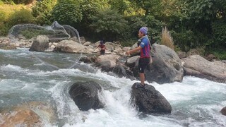 cast net fishing in Nepal | himalayan trout fishing | asala fishing |