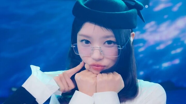 ILLIT No Longer Cute: 260111 Promotional Stage