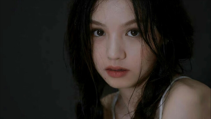 I totally get why some netizens say she’s not exceptionally beautiful, but her acting and natural ch