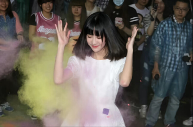 สนามกำเนิดภาพเทพ