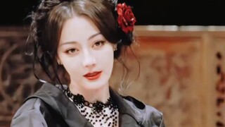 #迪丽热巴 vừa ra khỏi làng tân binh và gặp một succubus hàng đầu