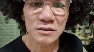 [سلسلة مضحكة] لقد أكلت طعام وانغ لاي، وأمي سعيدة جدًا لأن المستفيد من بوليصة التأمين على حياتي هو أم