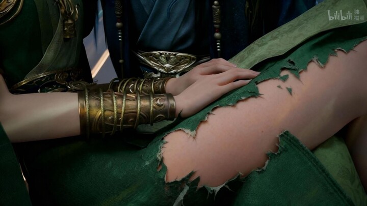 After fighting with Han Laomo, your clothes should be somewhat torn.