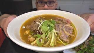 LẦN ĐẦU NẤU BÚN BÒ CHO CẢ XÓM NGỬI NGÁT MÙI