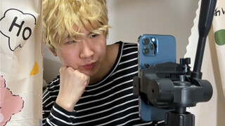 The director's mood is like a roller coaster.