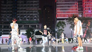 (Keterampilan Kontrol Waktu) Penari gaya animasi solo spontan di Taikoo Li Chengdu (versi dokumenter