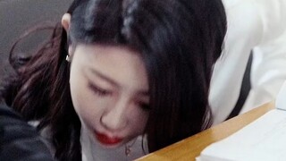 สายดีดซีรี่ย์_ (หนุ่มหนี้ท่วม_เจอแฟนเก่ายกทีม__  วันแรกเข้าบริษัท ก็มีซีนรักสุดแซ่บ#พากย์ไทย