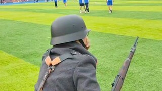 华附校运会上的德二士兵