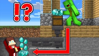 7 Ways to Steal Mikey Diamonds in Minecraft Challenge Security House Funny Pranks (Maizen Mazien)