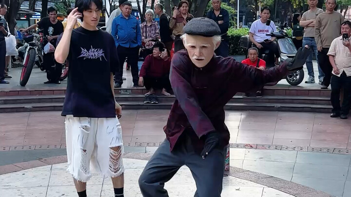 Who would’ve thought the old man in the park was actually a dance master hiding in plain sight for y