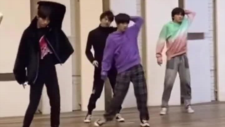 Ma Jiaqi's studio dance is so intense that you can watch it repeatedly