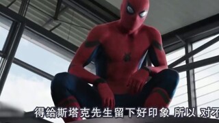 Ini benar-benar pertarungan antar dewa, aku hanya mengagumi mulut buruk Spider-Man!