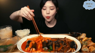 Tokbokki cay/tương đen, kimbap mini, đồ chiên phần 2 #anngonmoingay