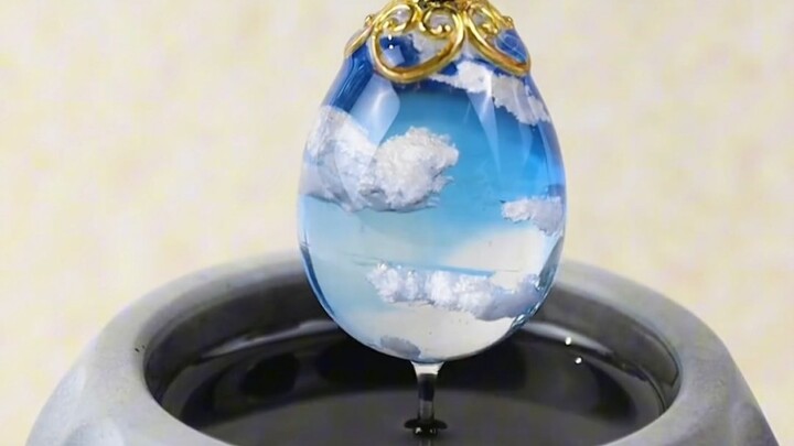 “Nước trong khơi bông sen, tự nhiên chẳng cần tô điểm”