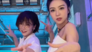 【Qiqi yang Sedang Jatuh Cinta】Kenapa masih ada lagi? Material datang bak air bah! Artinya, lebih ban