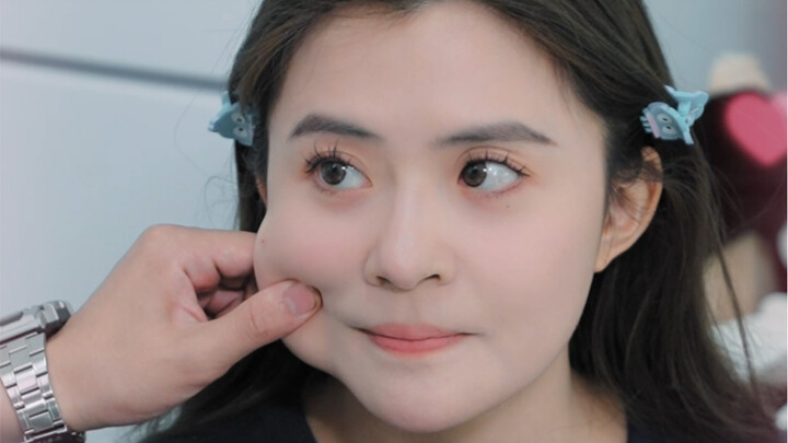 Con gái dễ thương nhất khi họ thoải mái và thư giãn