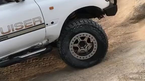 Car off road challenge on the danger road #car #travel #rapter #supercar #superm